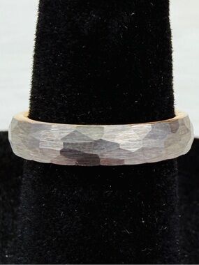Beautiful Tungsten gray, goldtone inside size 5, band ring